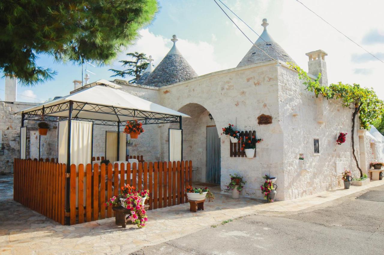 洛科罗通多Trulli Borgo Lamie别墅 外观 照片
