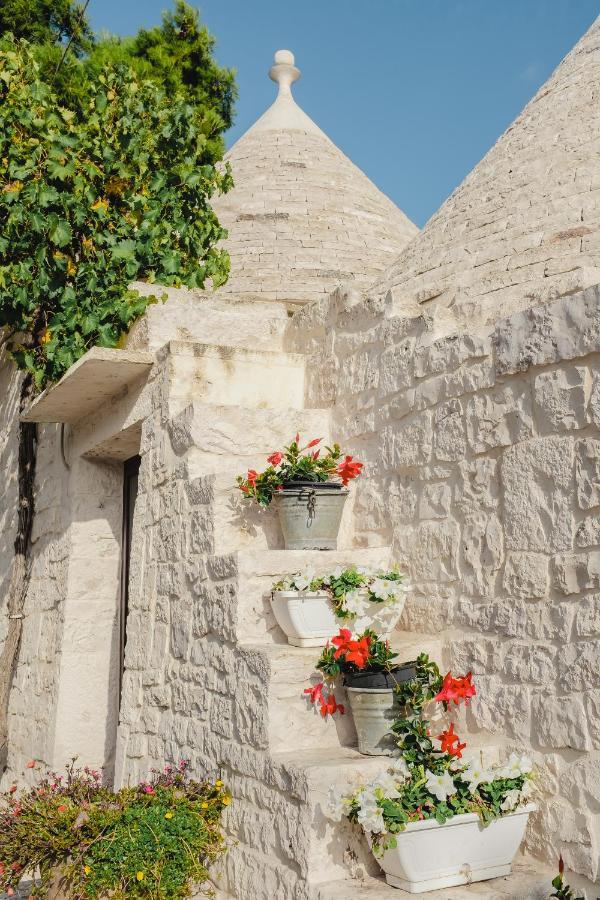 洛科罗通多Trulli Borgo Lamie别墅 外观 照片