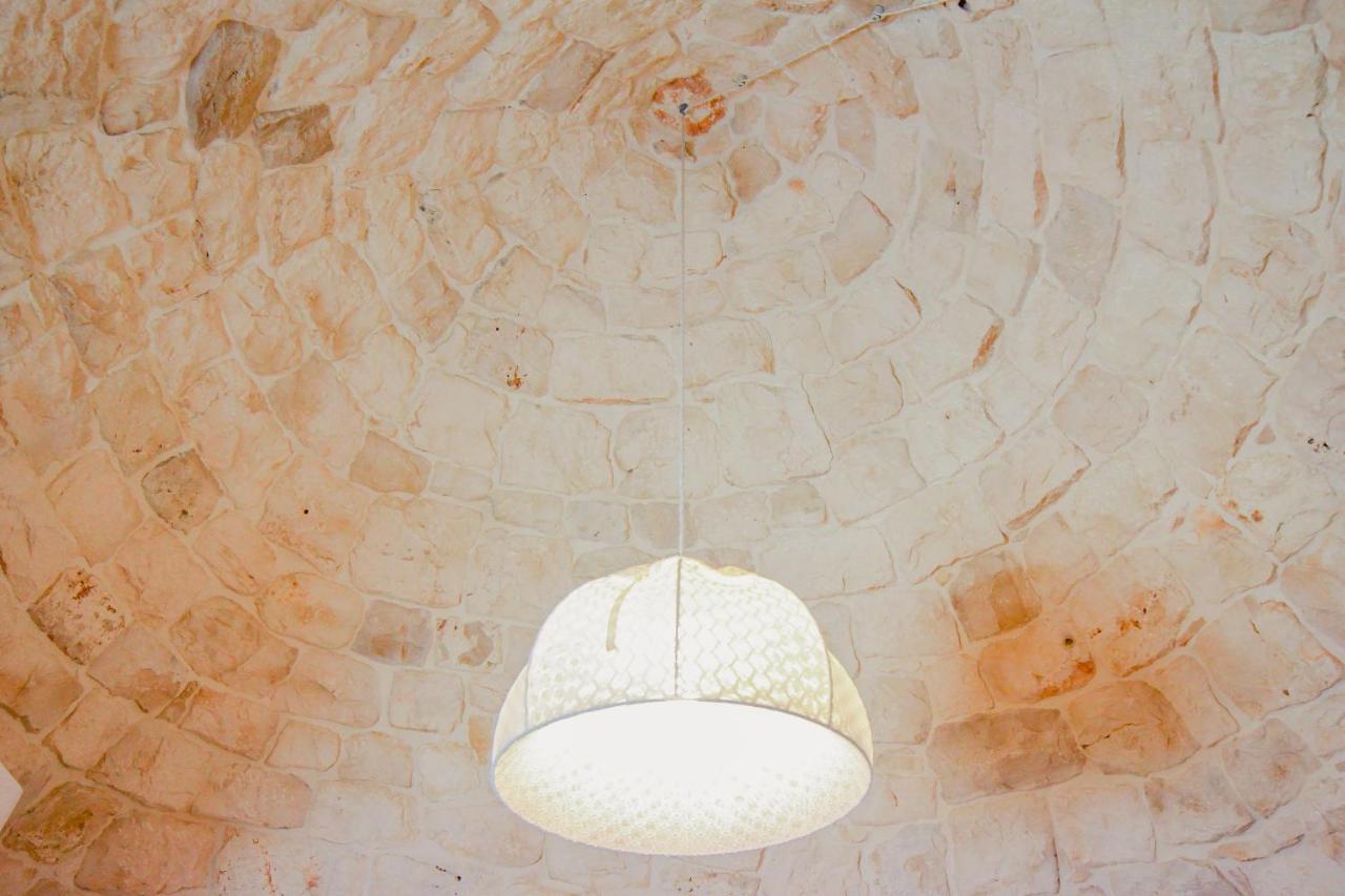 洛科罗通多Trulli Borgo Lamie别墅 外观 照片