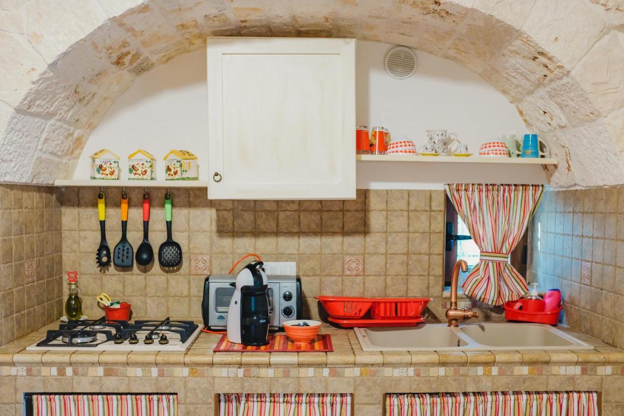 洛科罗通多Trulli Borgo Lamie别墅 外观 照片